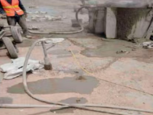 河东区街道水泥混凝土路面板底注浆技术 路面脱空注浆整治方案